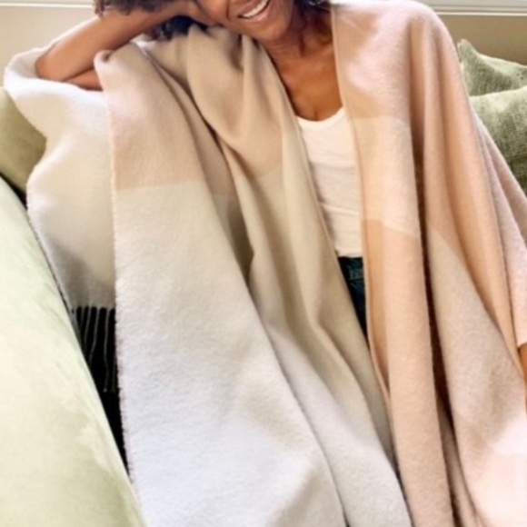 Soia & Kyo Fringe Colorblock  Scarfigan - Picture 2 of 8